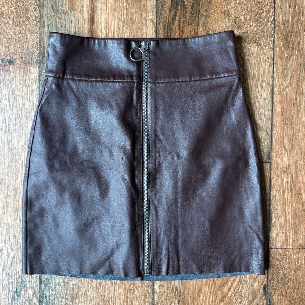 Express Faux Leather Mini Skirt Brown High Waist Zip Front Women’s Size 0